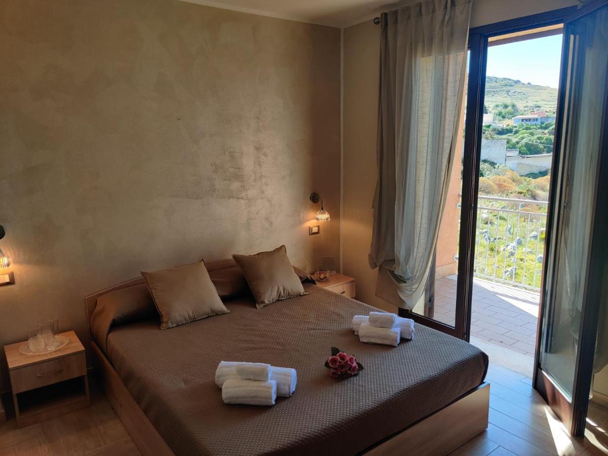 Bed and Breakfast Raggi Di Sole Custonaci Exterior foto